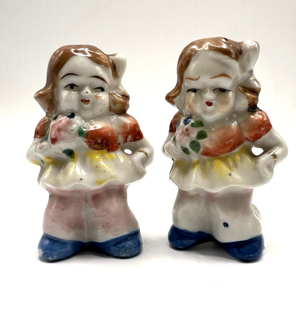 Porcelain Girls Playing in Flower Garden Salt & Pepper Shakers M/I Japan 1950s